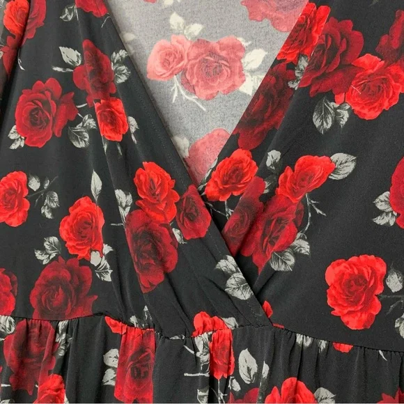 Torrid Red Floral Chiffon Blouse Ruffle Cuff Surplice Neck Women’s Size US 4x - Picture 4 of 13